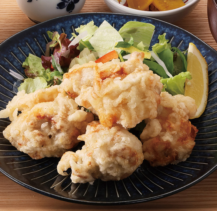 夢見亭の唐揚げ定食